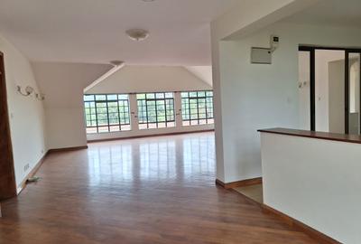 3 Bed Apartment with En Suite in Westlands Area