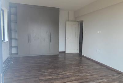 Serviced 3 Bed Apartment with En Suite at Kileleshwa