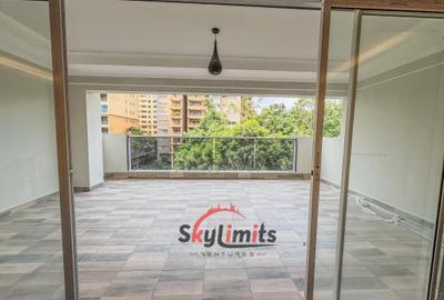 3 Bed Apartment with En Suite at Riverside Drive