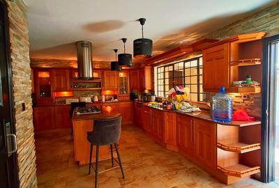 4 Bed Townhouse with En Suite in Lavington