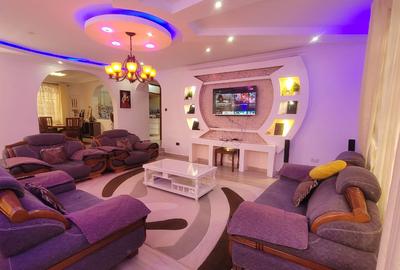 5 Bed House with En Suite in Kamakis