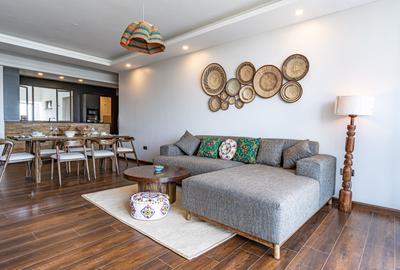 Furnished 3 Bed Apartment with En Suite in Brookside - 2