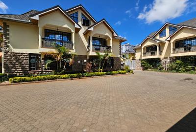 5 Bed Townhouse with En Suite at Lavington