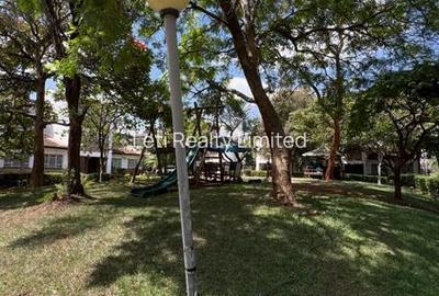 4 Bed Townhouse with En Suite in Kilimani - 3