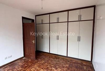 4 Bed Townhouse with En Suite in Lavington - 2
