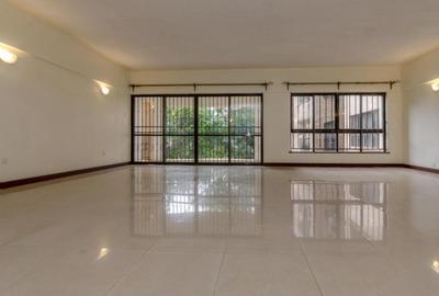 4 Bed Apartment at Brookside Drive