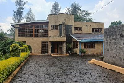 4 Bed House with En Suite at Runda - 3