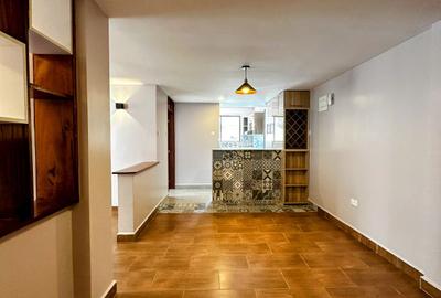 2 Bed Apartment with En Suite in Westlands Area