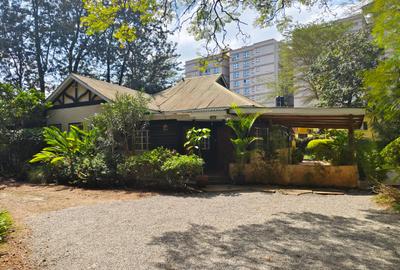 4 Bed House with En Suite in Kilimani