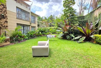 4 Bed Townhouse with En Suite at Lavington Green. - 4