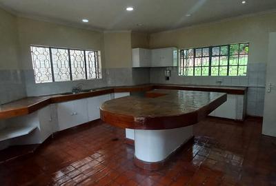 3 Bed House with En Suite at Njumbi