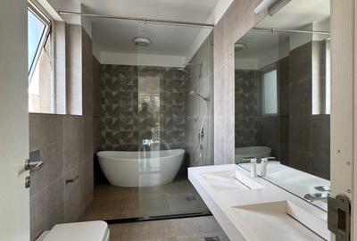 Serviced 4 Bed Apartment with En Suite in Lavington - 2