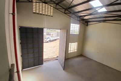 5,167 ft² Warehouse with Backup Generator in Athi River - 2