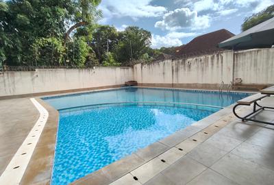 3 Bed Apartment with En Suite in Westlands Area - 3