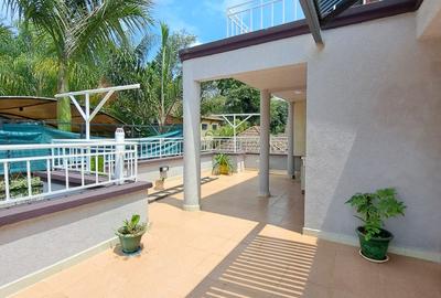 4 Bed Townhouse with En Suite at Spring Valley - 2