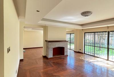 5 Bed Townhouse with En Suite in Lavington