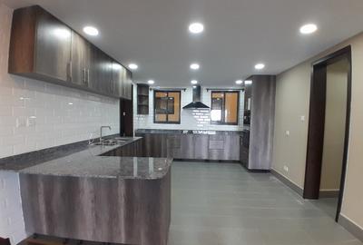 4 Bed Apartment with En Suite at Lavington - 4