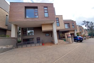 5 Bed Townhouse with En Suite at Chalbi Drive