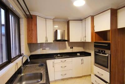 2 Bed Apartment with Parking in Lavington