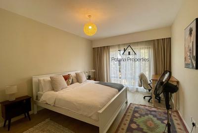 Serviced 2 Bed Apartment with En Suite in Riverside