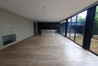 4 Bed House with Swimming Pool in Kiambu Road
