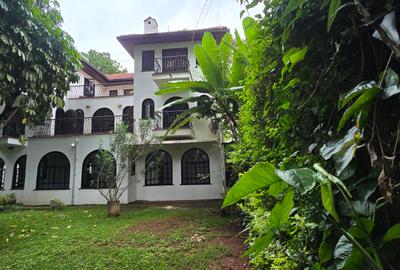 4 Bed Townhouse with En Suite at Lavington Green - 2