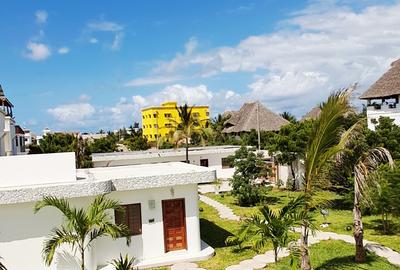 4 Bed Villa with En Suite at Watamu - 2