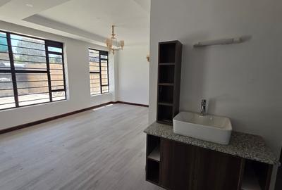 4 Bed Townhouse with En Suite in Ngong - 4