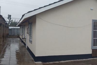 4 Bed House with Garden in Donholm