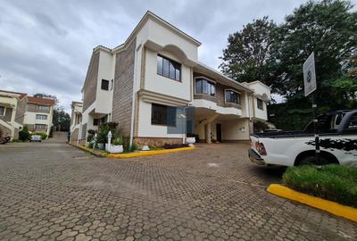5 Bed Townhouse with En Suite at Westlands