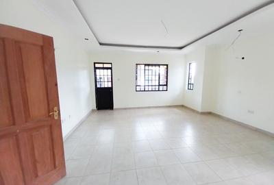 5 Bed Townhouse with En Suite in Garden Estate