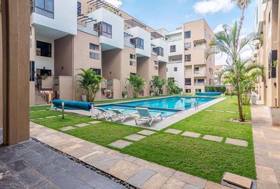 Serviced 1 Bed Apartment with En Suite in Lavington - 2