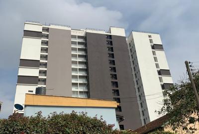 3 Bed Apartment with Swimming Pool in Kilimani - 2