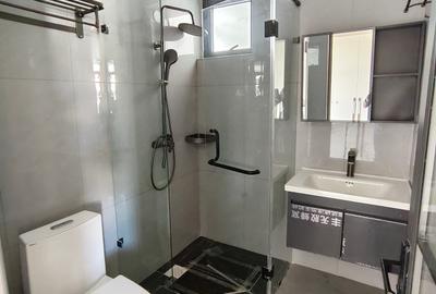 2 Bed Apartment with Gym in Kilimani