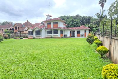 4 Bed Townhouse with En Suite at Lavington Off Mutjhangari Dri Ve - 4