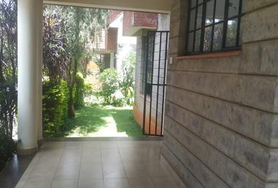 4 Bed Townhouse with En Suite in Lavington