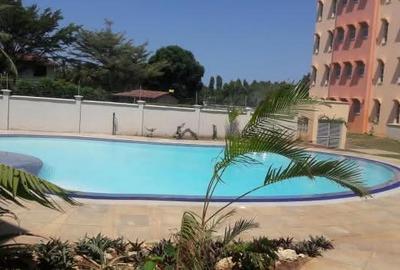 2 Bed Apartment with En Suite at Mt Kenya - 2