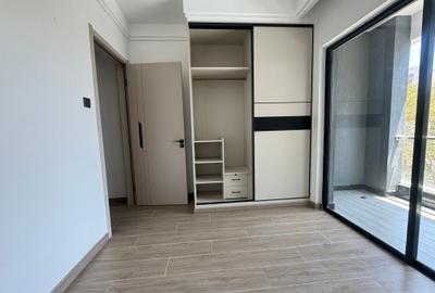 1 Bed Apartment in Kilimani - 3