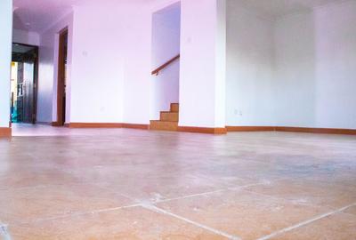 3 Bed Villa with En Suite in Syokimau