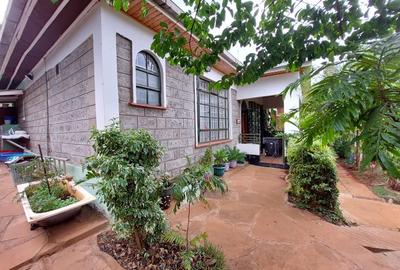 2 Bed House with Garden in Karen
