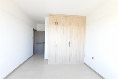 4 Bed Apartment with En Suite at Lavington - 3