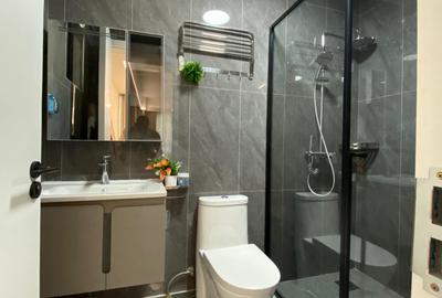 1 Bed Apartment with En Suite at Wood Avenue - 4