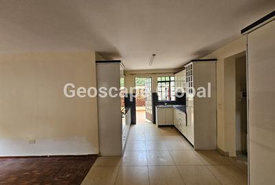 5 Bed House with En Suite in Kitisuru
