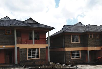 5 Bed Townhouse with En Suite in Ongata Rongai