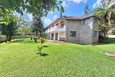 5 Bed House with En Suite at Whispers Avenue - 2