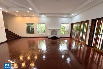 4 Bed Villa with En Suite in Muthaiga