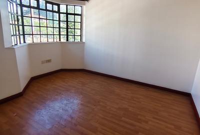 4 Bed Apartment with Parking in Kileleshwa - 4