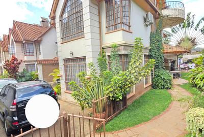 5 Bed Townhouse with En Suite at Lavington Green - 2
