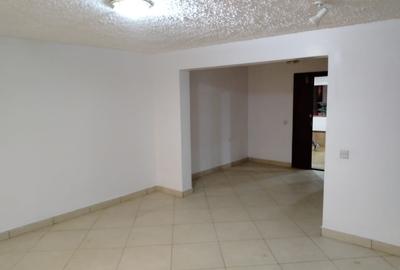 1 Bed Apartment with En Suite in Westlands Area