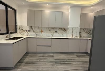 1 Bed Apartment at Brookside Close - 4